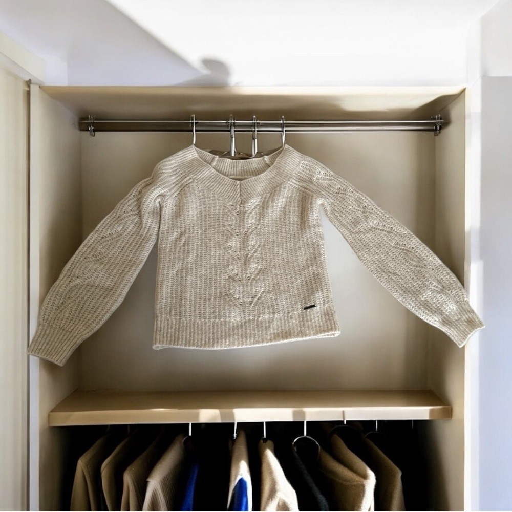 Abercrombie & Fitch Cream Knit Sweater